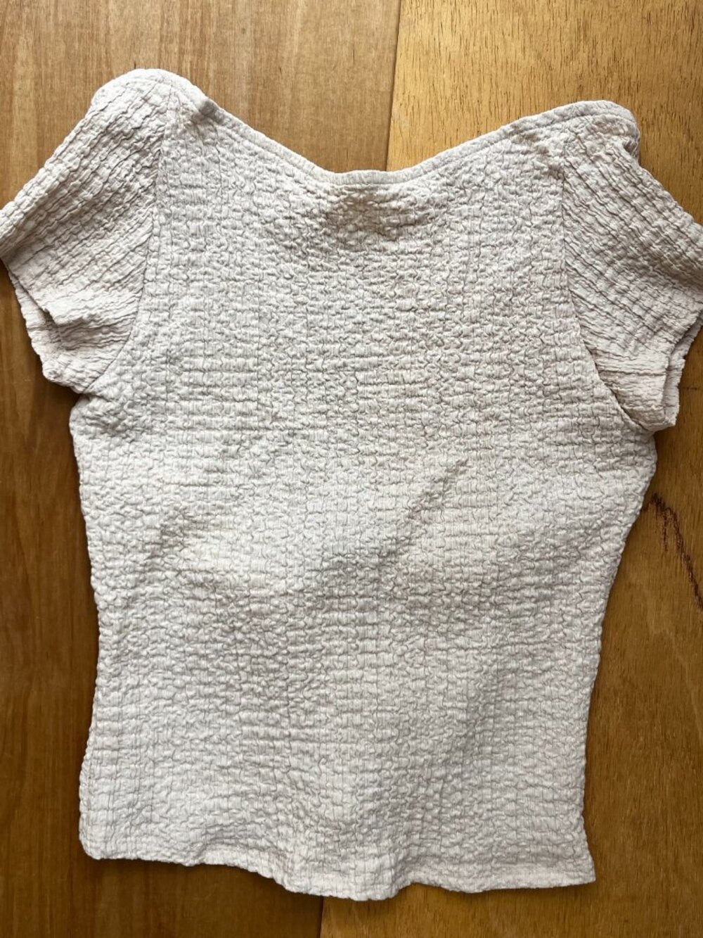 SILENCE + NOISE POPCORN KNIT SHORT SLEEVE TOP Women’s sz M Cream Stretch